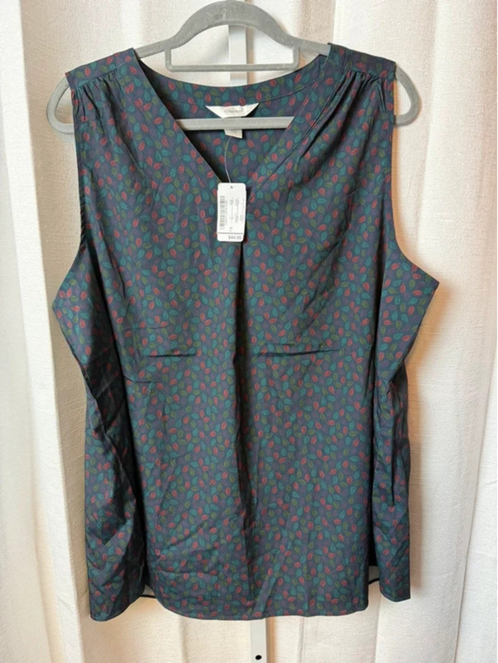 CJ banks sleeveless blouse size 1x